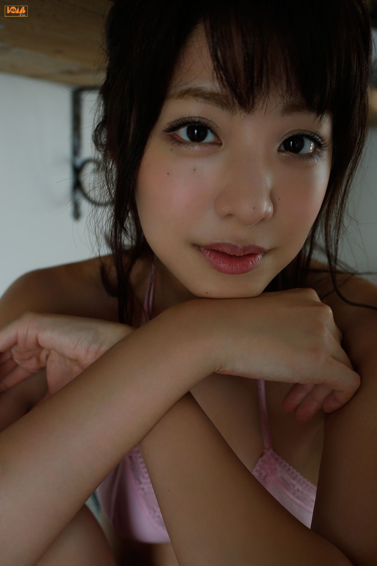 本乡杏奈- [Bomb.tv]高清写真图 2017年09月号 GRAVURE Channel