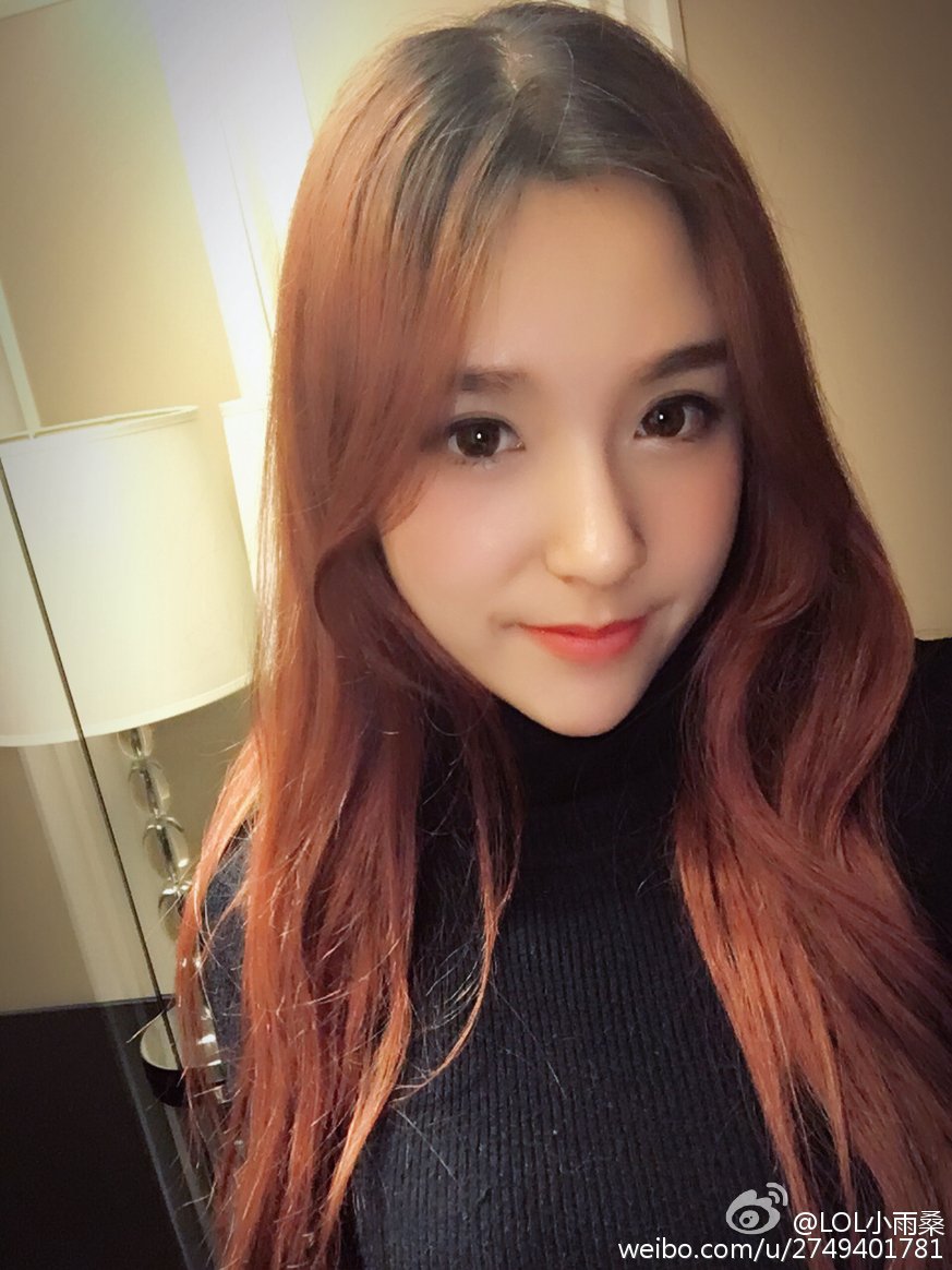 Rita小雨 LOL战队 support正妹SG