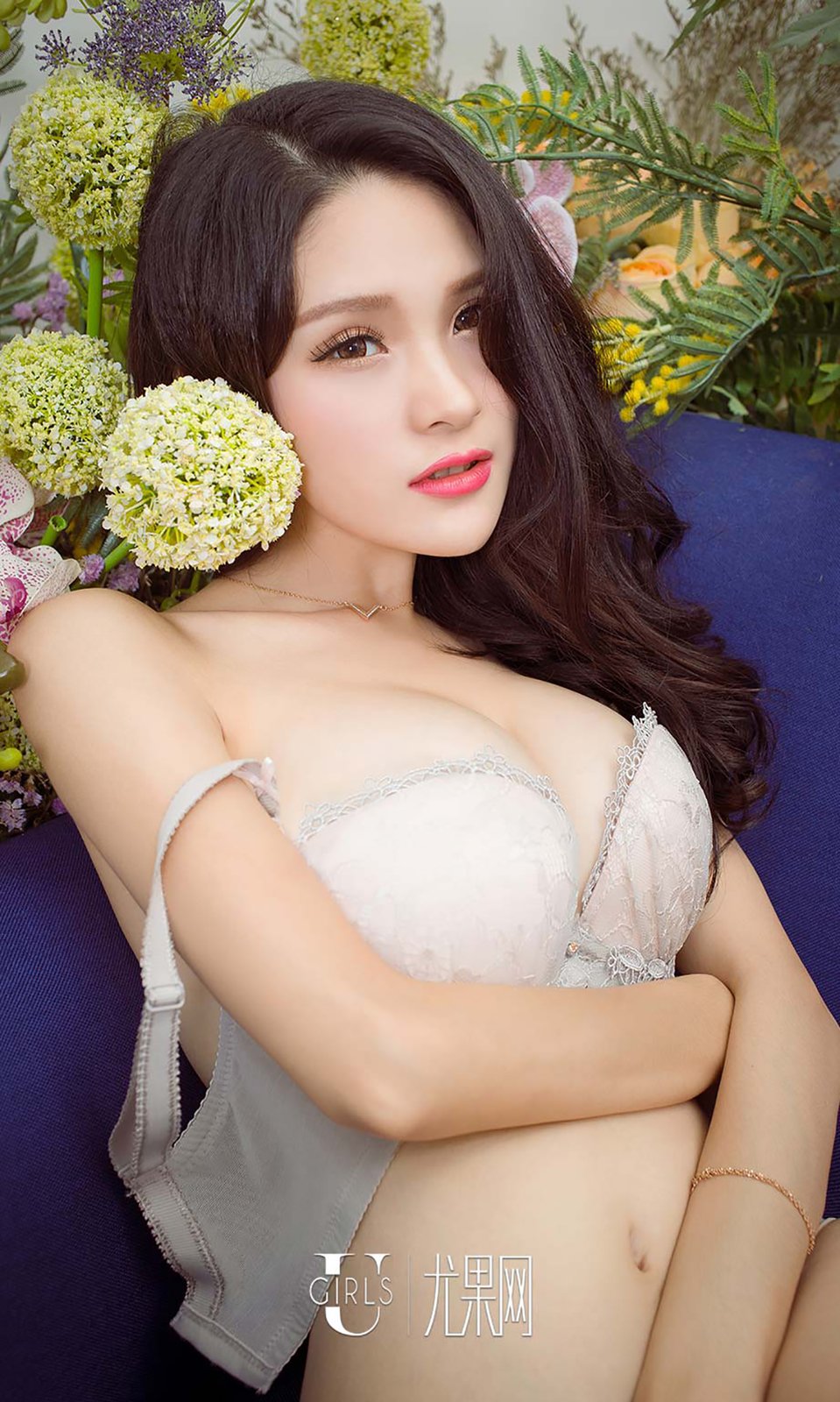 吕诗茗 [爱尤物]高清写真图VOL.541 诗与远方