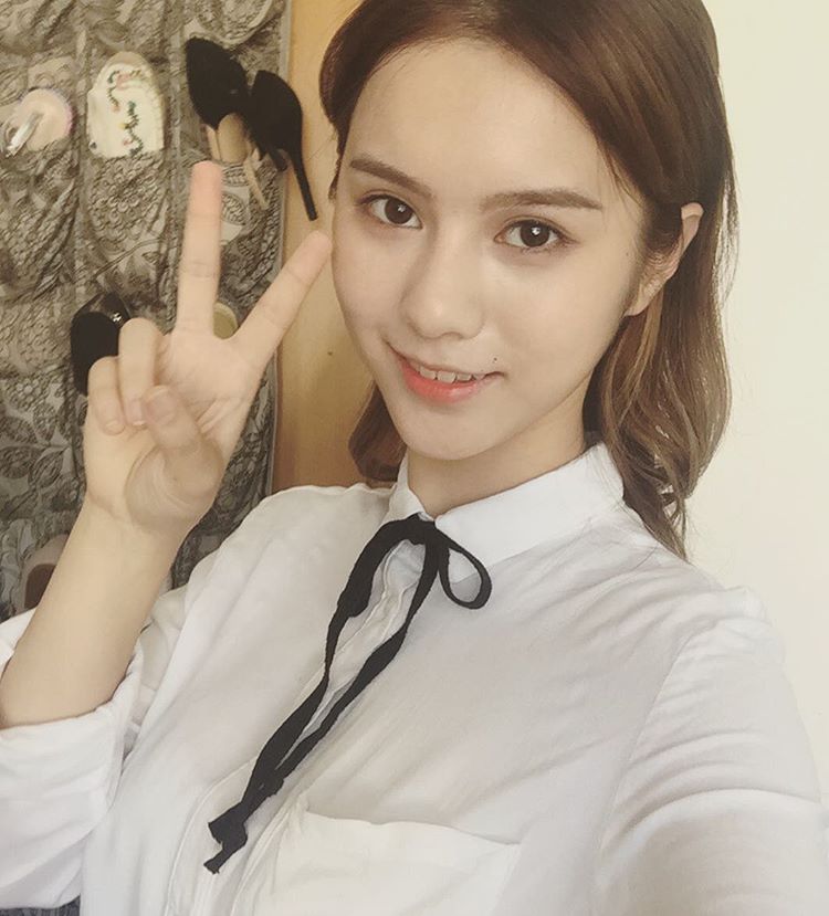 邓月平Larine- instagram最新私房照