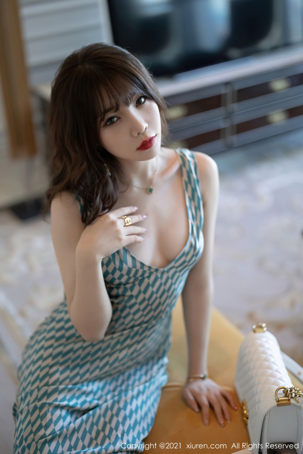 [XiuRen]高清写真图 2021.10.14 No.4069 芝芝Booty