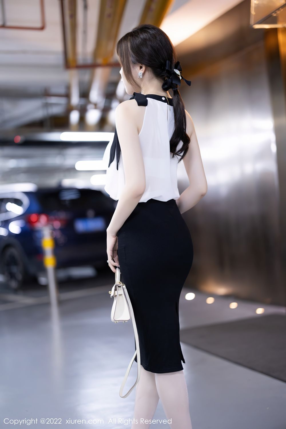 [XiuRen]高清写真图 2022.08.26 No.5500 徐莉芝Booty