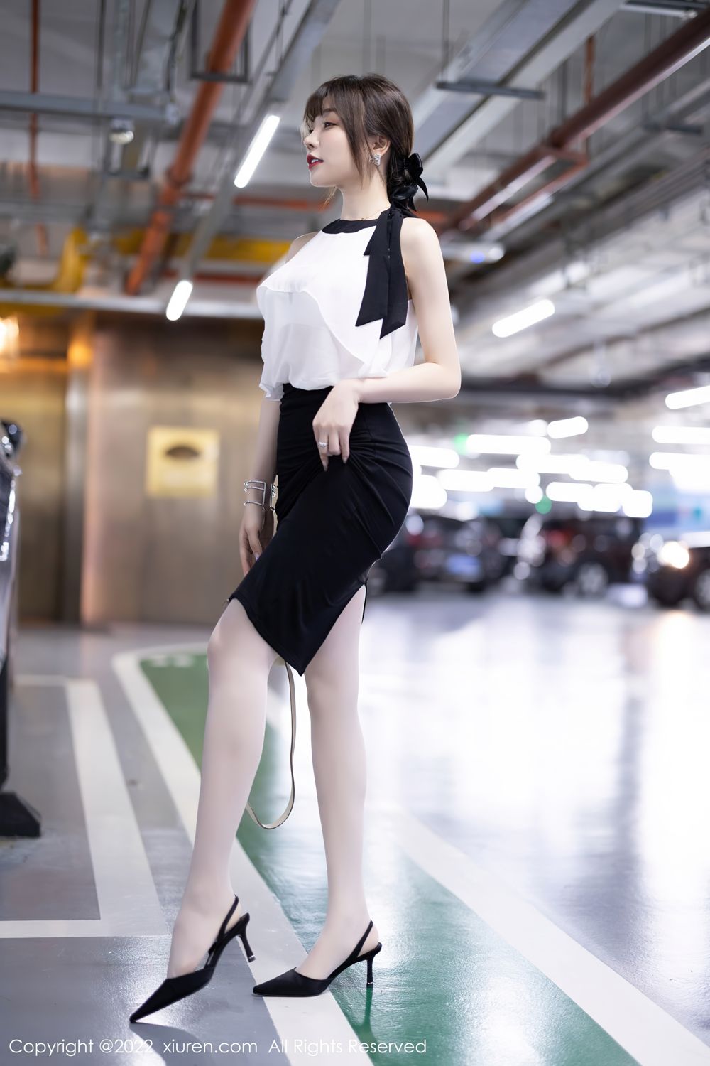 [XiuRen]高清写真图 2022.08.26 No.5500 徐莉芝Booty