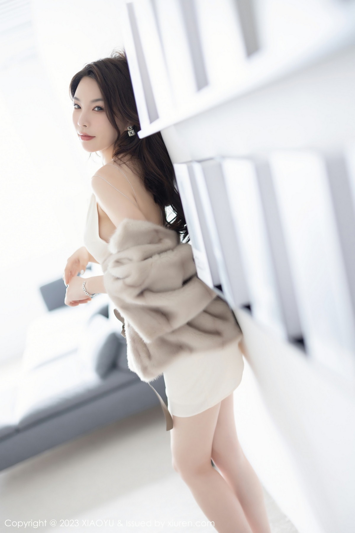 [XIAOYU]高清写真图 2023.02.07 VOL.960 徐莉芝Booty 短裙美腿