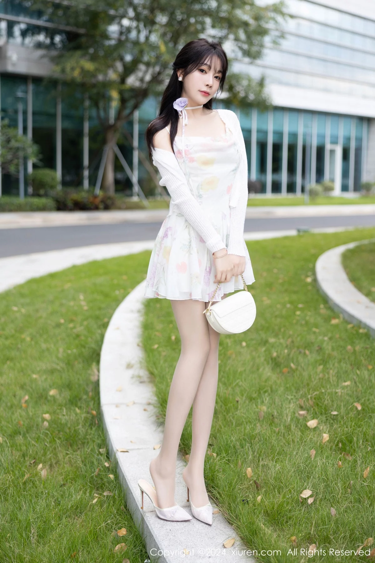 [XiuRen]高清写真图 2024.01.12 No.7959 徐莉芝Booty 清纯美腿