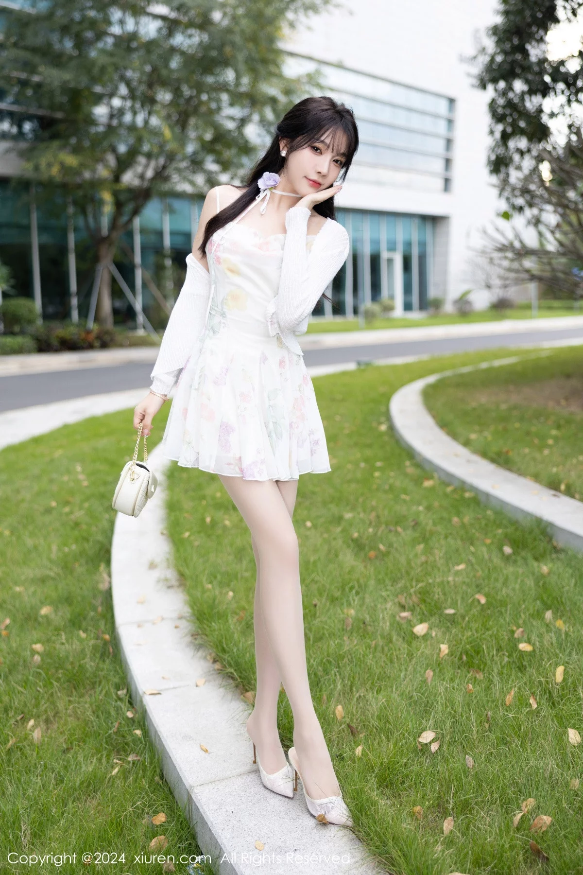 [XiuRen]高清写真图 2024.01.12 No.7959 徐莉芝Booty 清纯美腿