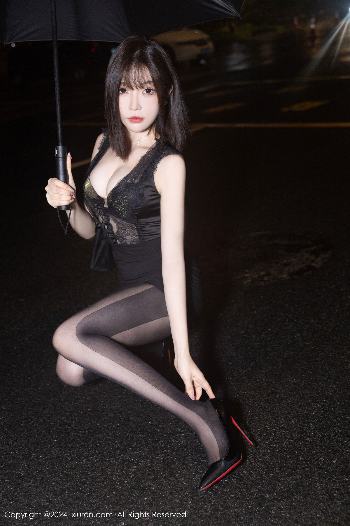 [XiuRen]高清写真图 2024.09.13 No.9157 徐莉芝Booty 美腿黑丝