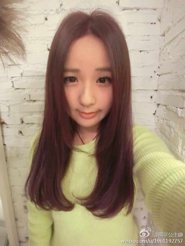 萬年公主癖 可爱showgirl微博私房照诱惑写真图