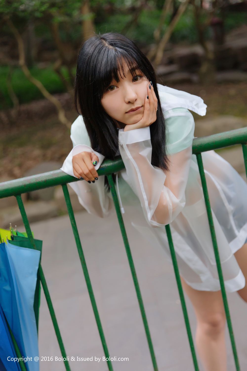 周闻- [Kimoe激萌文化]高清写真图 KIM.021 雨后漫步