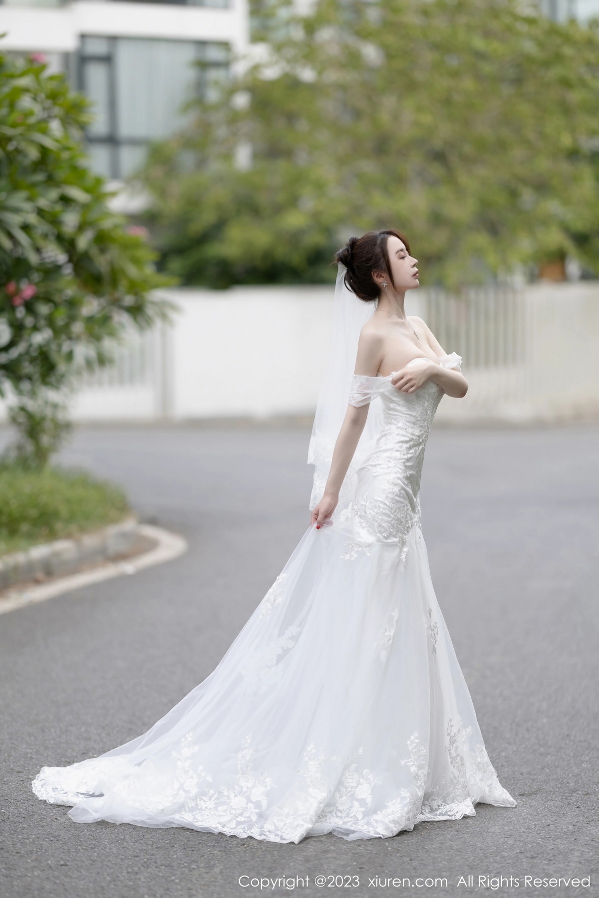 [XiuRen]高清写真图 2023.08.30 No.7310 梦心玥 婚纱美腿