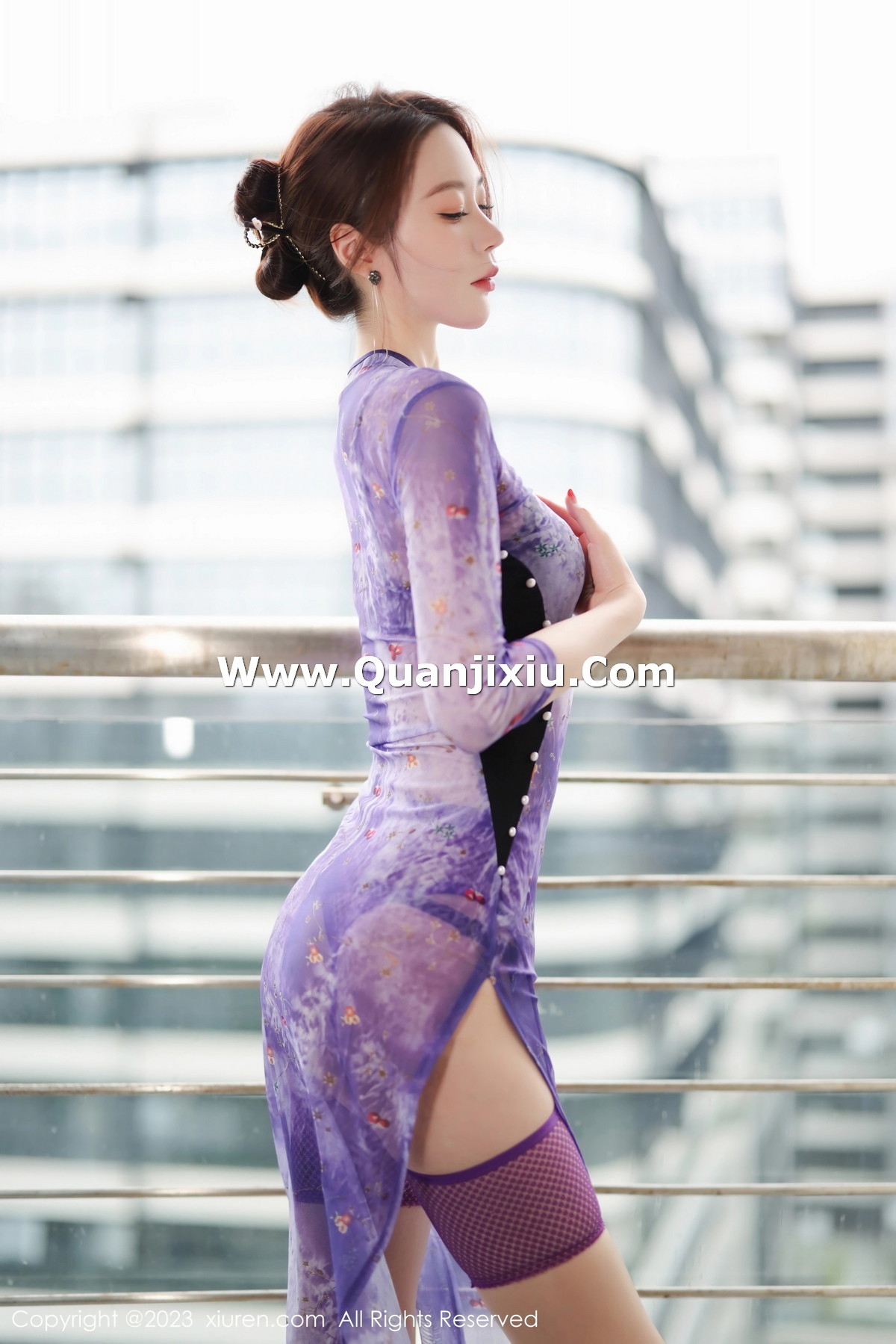 [XiuRen]高清写真图 2023.11.16 No.7673 梦心玥 丝袜长裙