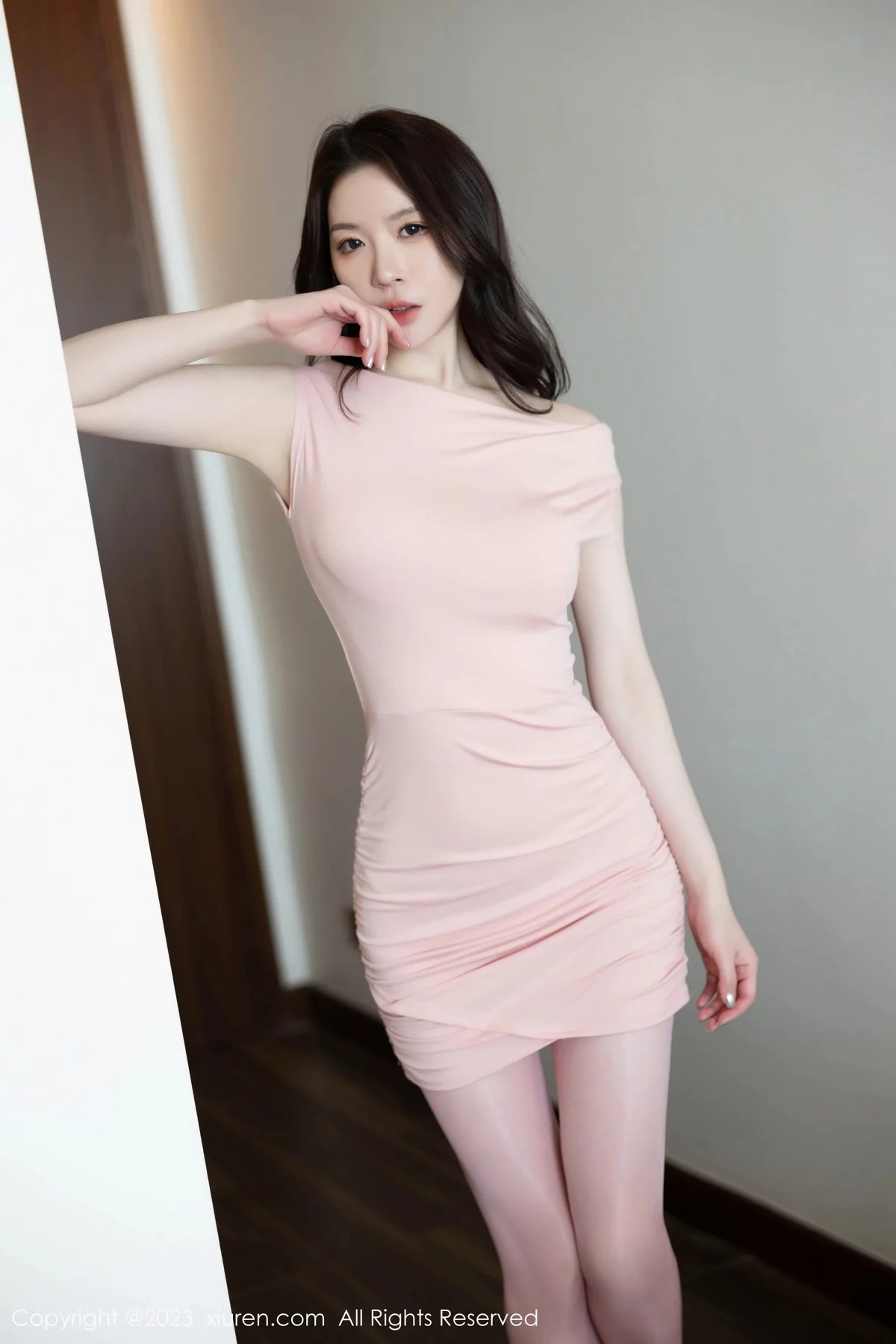 [XiuRen]高清写真图 2023.12.11 No.7793 梦心玥 丝袜美腿