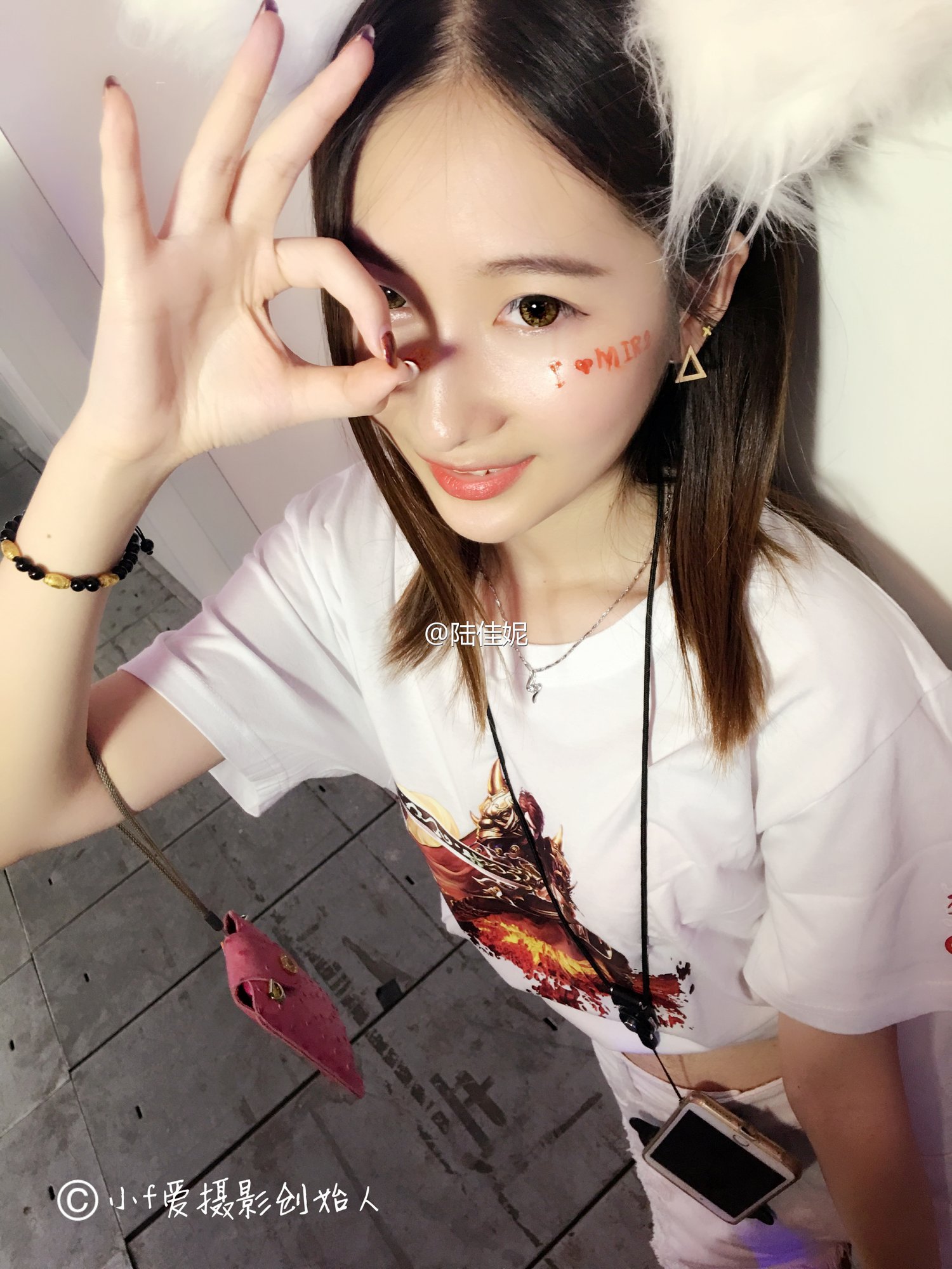 陆佳妮 2016ChinaJoy盛大展台SG