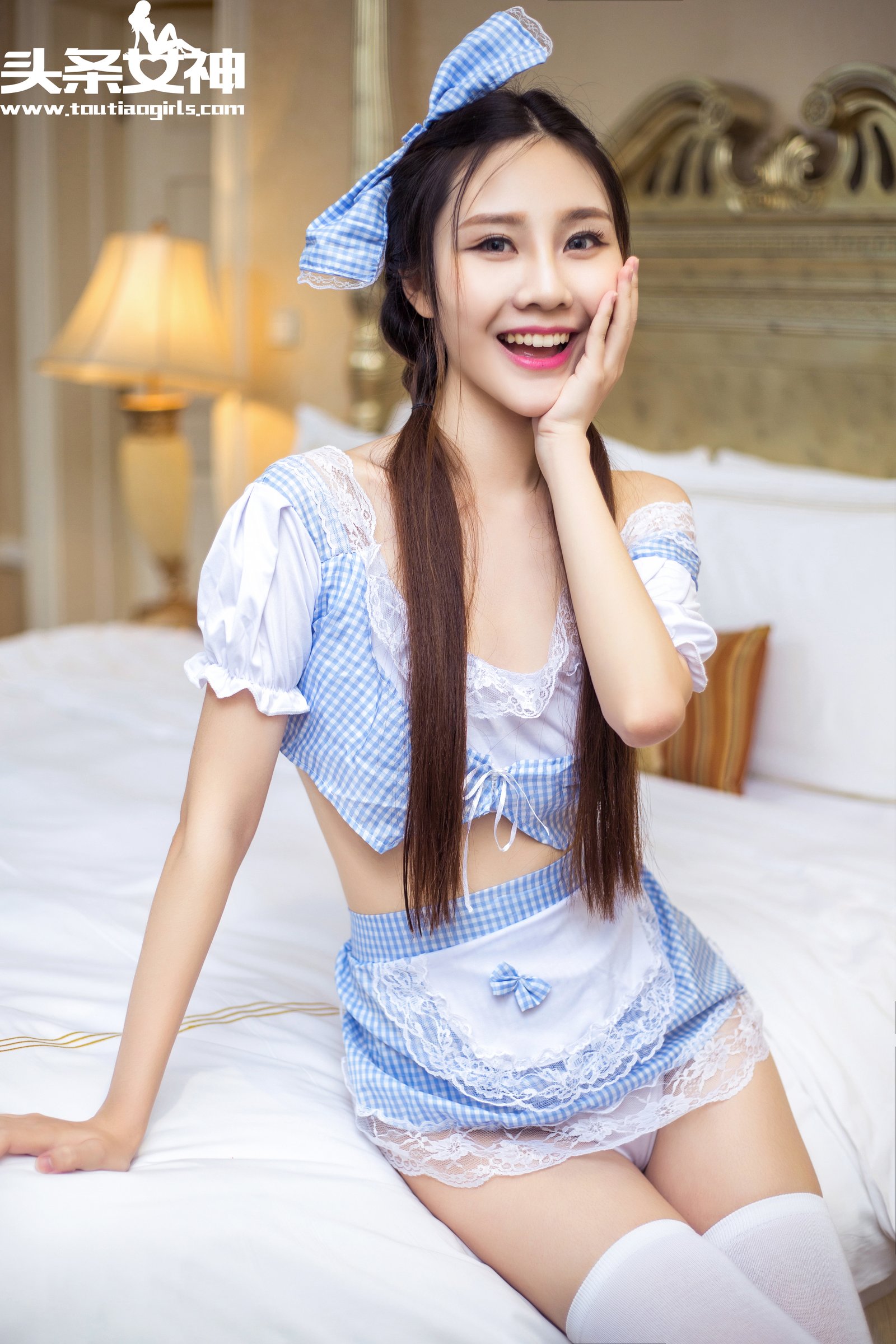 周思超 [TouTiao头条女神]高清写真图2016-09-06 极致性感女仆
