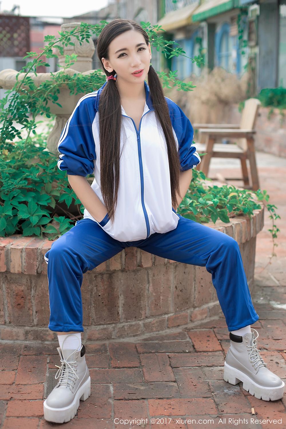 赵颖的日系高中运动服 美胸细腰小女生的诱惑