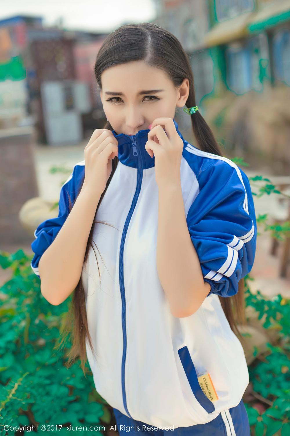赵颖的日系高中运动服 美胸细腰小女生的诱惑
