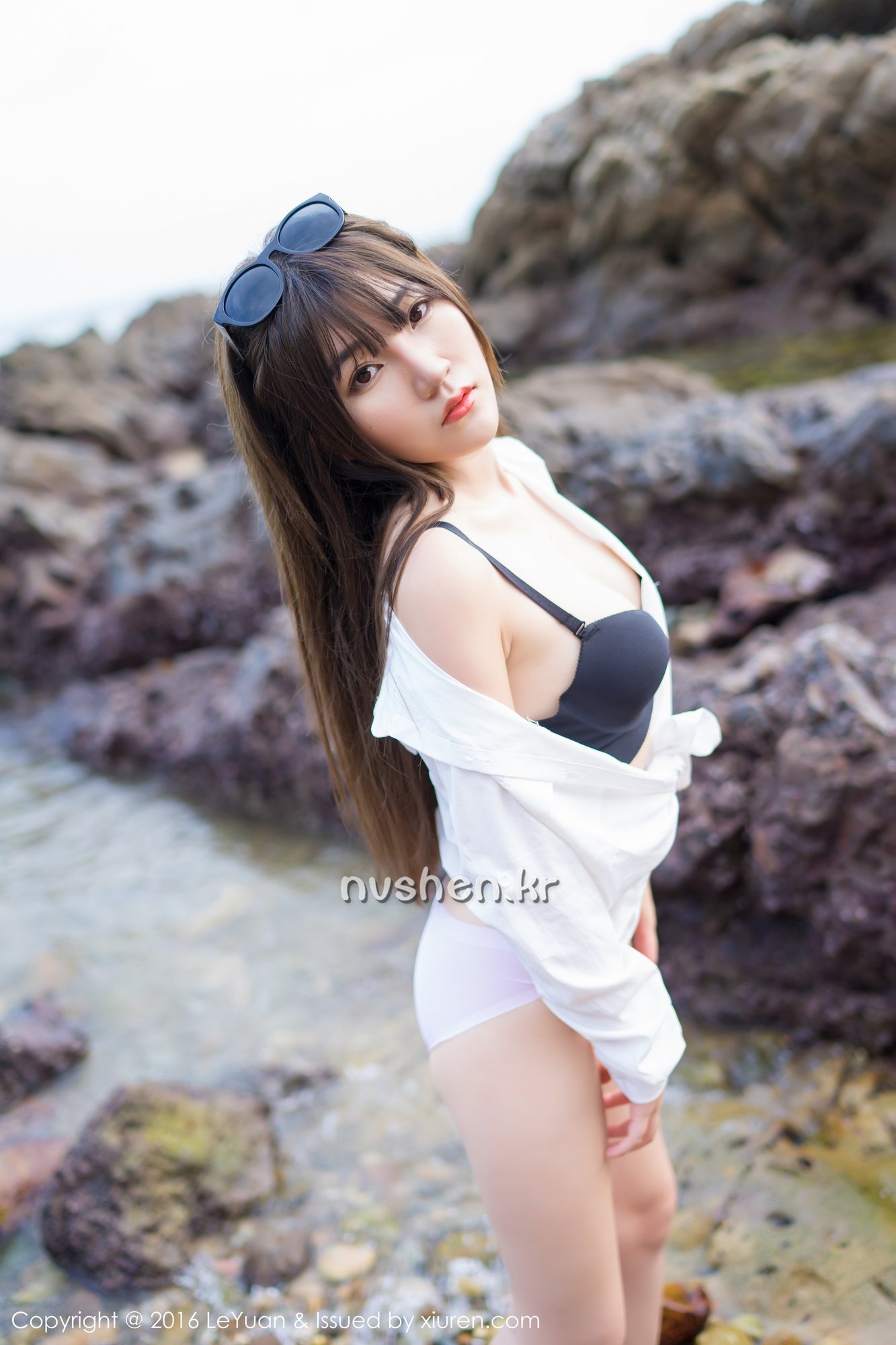 冷不丁 [LeYuan星乐园]高清写真图2016.10.12 VOL.012