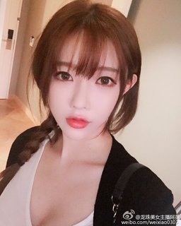 BJ阿英