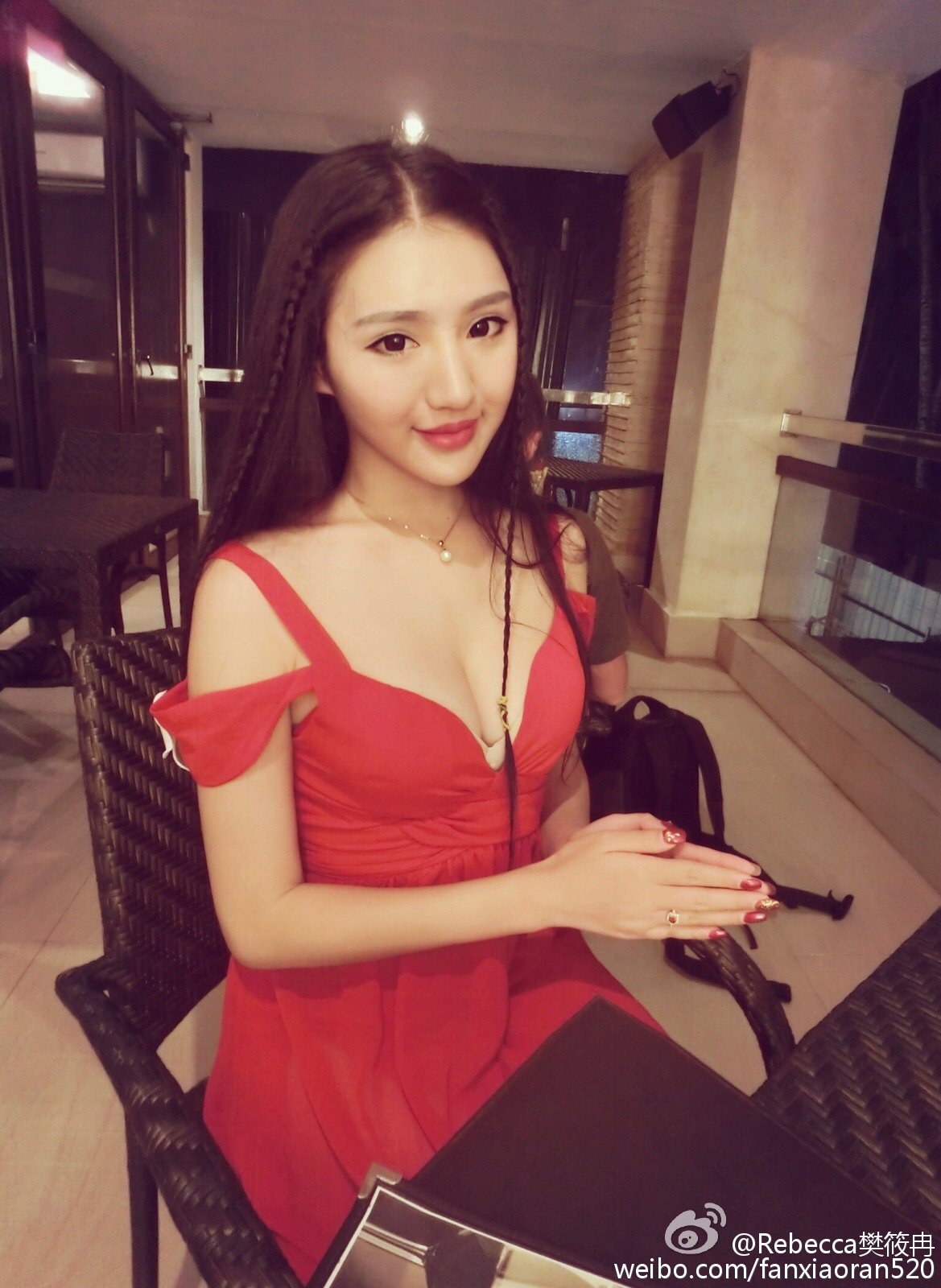 樊筱冉Rebecca 微博私房照诱惑写真图