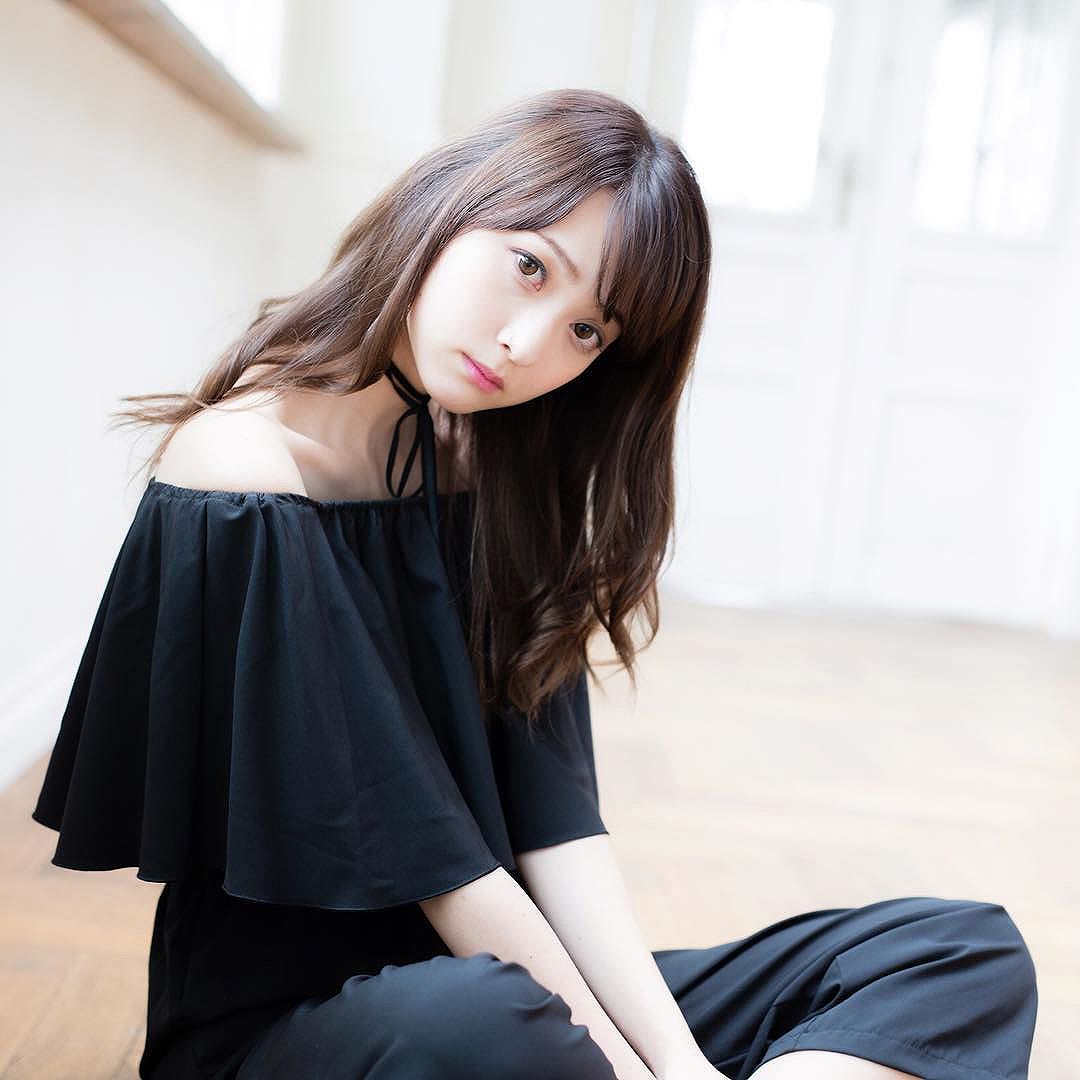 能见真优华 激似佐佐木希的医科大美少女
