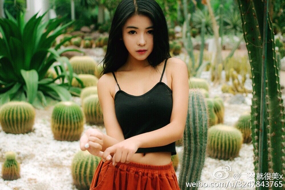 桨桨美桨 美女主播私房写真图