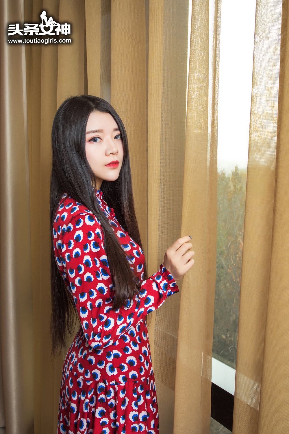 林蕾 [TouTiao头条女神]高清写真图2017-01-02 敏感仙子