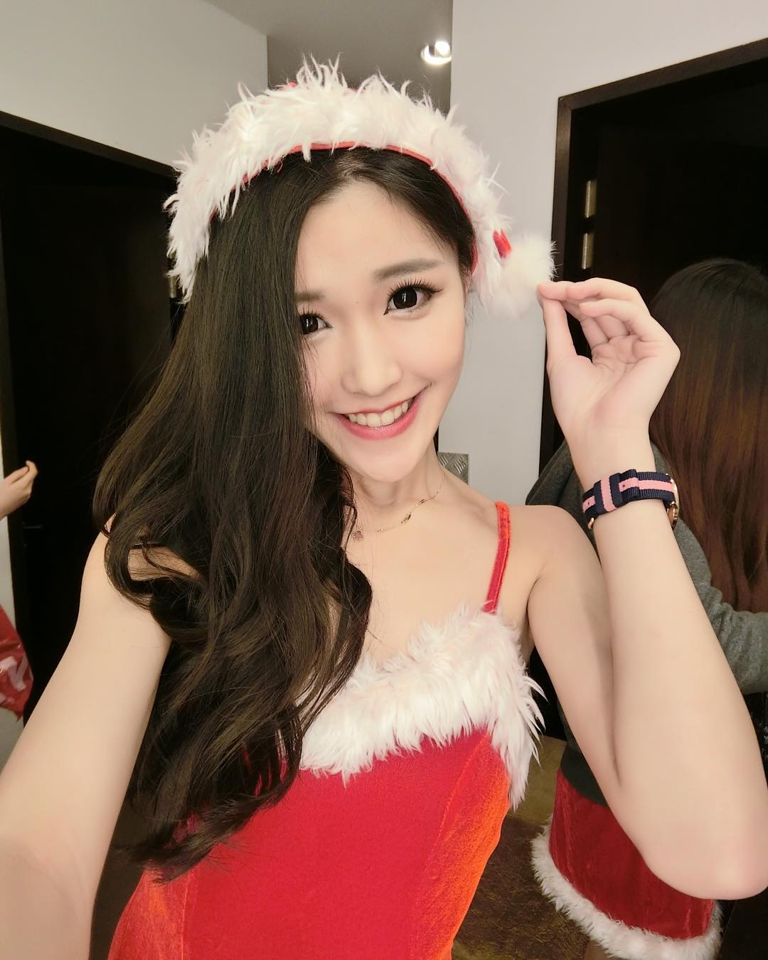 Ivy Kuang- 甜死人的治愈笑容