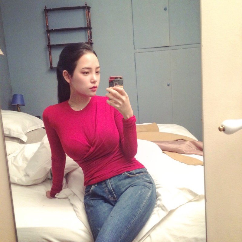 Betteralicee- 酒窝美女美妆私房照