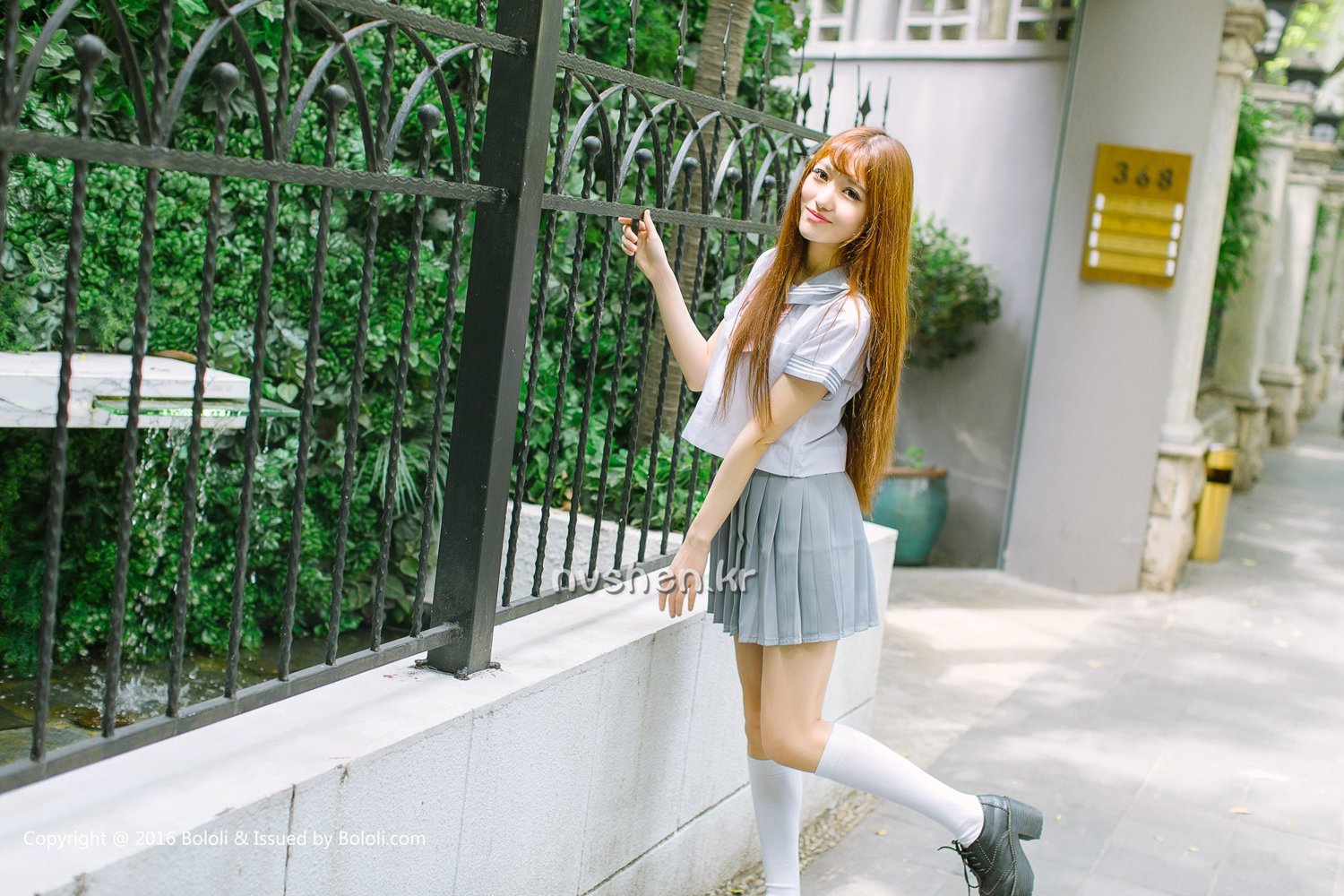 赵奶莹- [Kimoe激萌文化] KIM.015 奶莹小花园