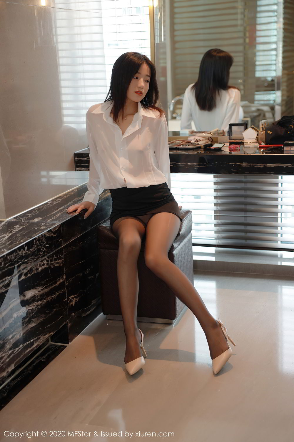[MFStar]高清写真图 2020.08.17 VOL.370 仓井优香