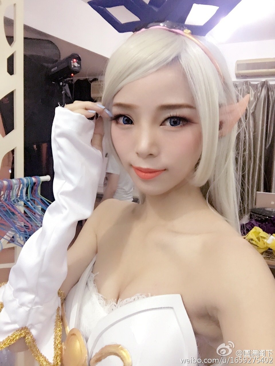 歆歆- 高挑美模微博私房写真