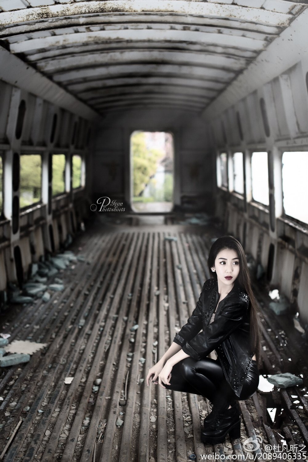 杜凡昕之- 美女校花外拍冷艳写真