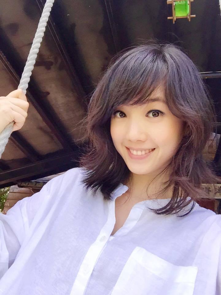 蔡宜静- TVBS人气女主播FB私房照