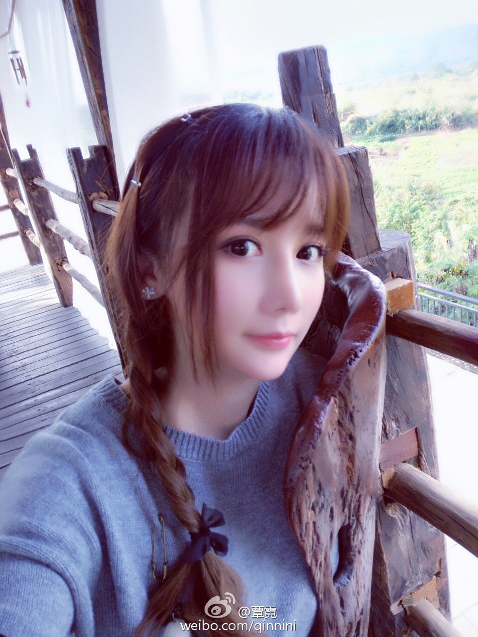 覃霓Niki- 草根美女玩家私房照