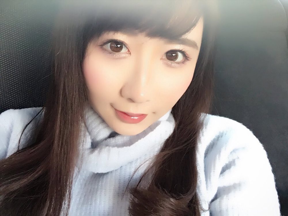 仓咲奈央- 17代超短裙警察女子组合成员