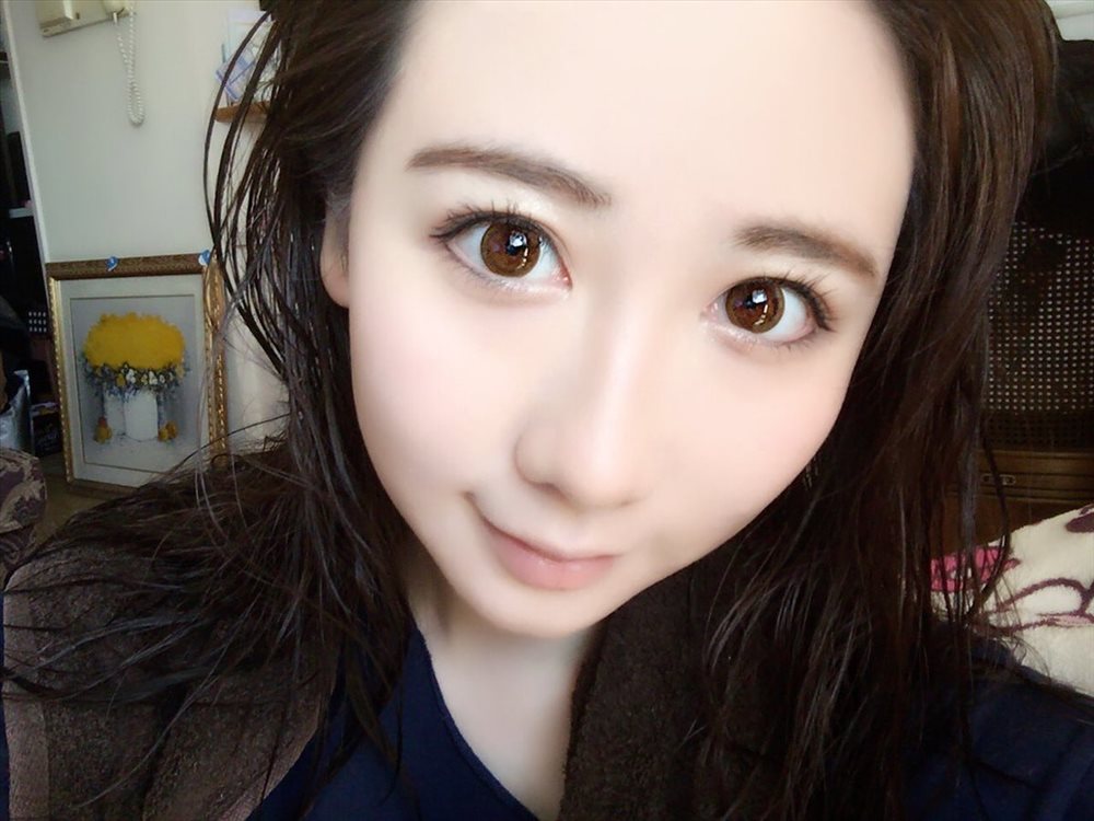 仓咲奈央- 17代超短裙警察女子组合成员