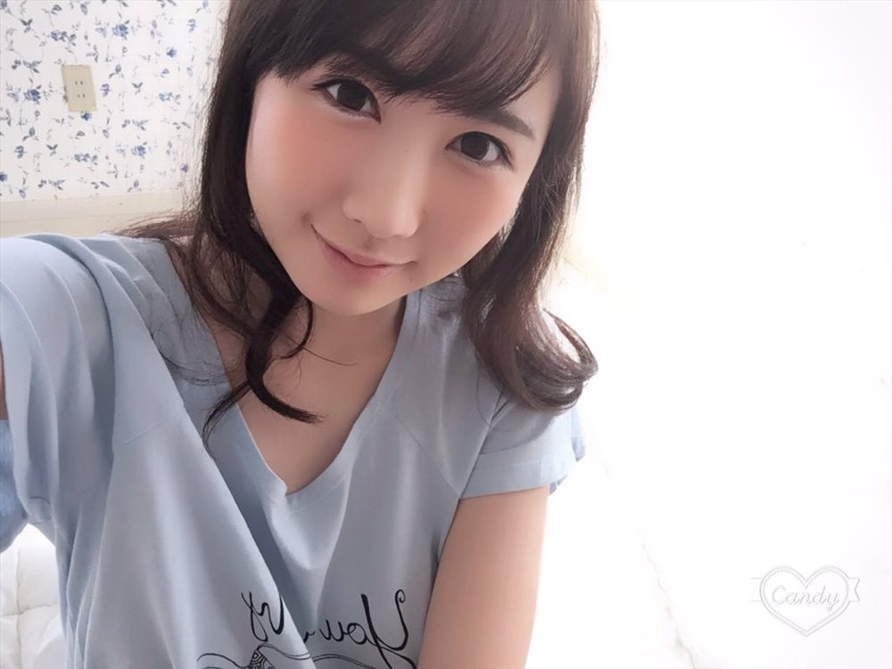仓咲奈央- 17代超短裙警察女子组合成员