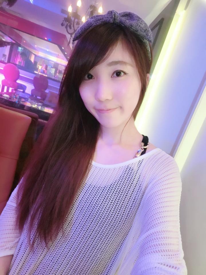凤梨妹- 电竞女神FB美照合集