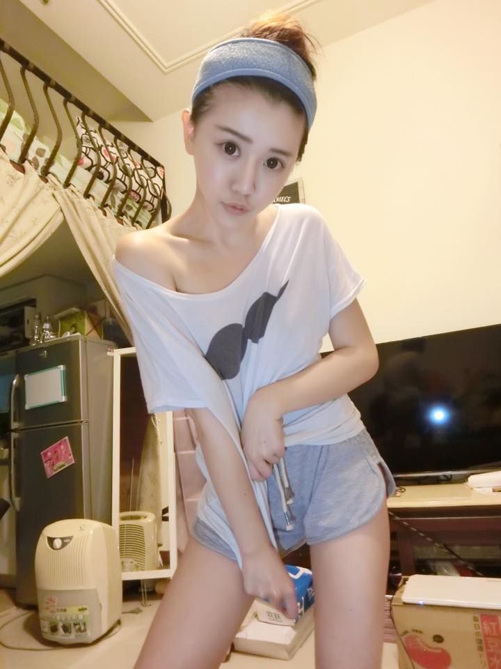 17直播台柱美女张摸摸 好身材真的可以摸