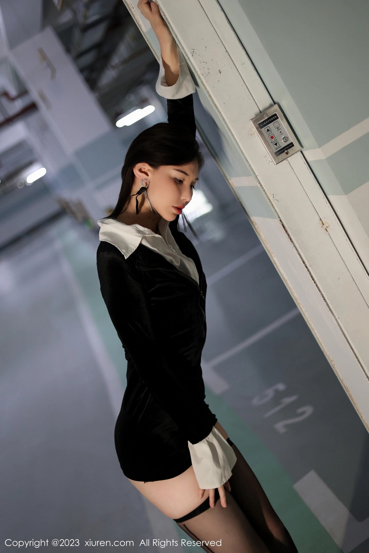 [XiuRen]高清写真图 2023.11.09 No.7634 曼柔 黑丝美腿