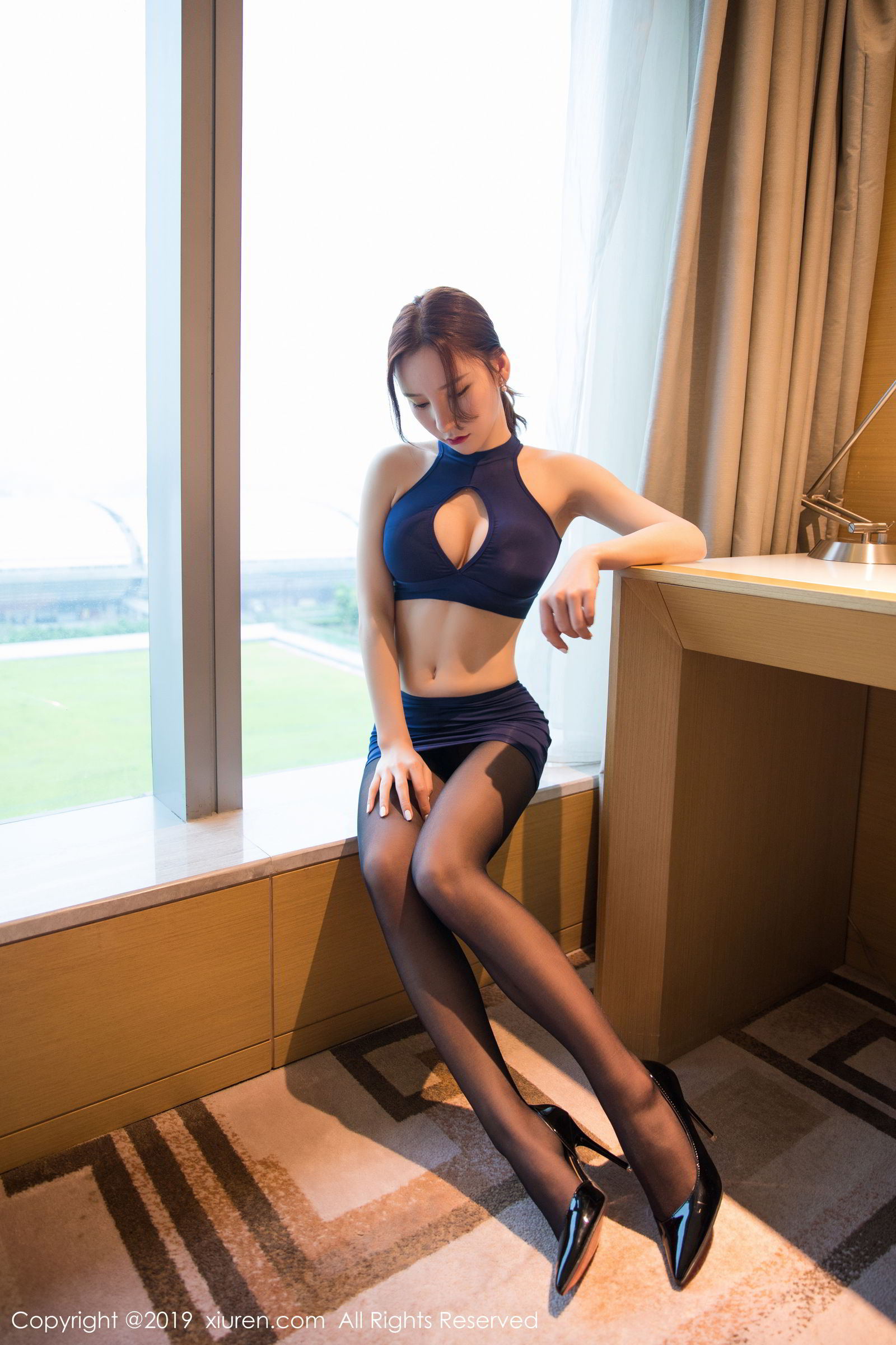 [XIUREN]高清写真图 2019.07.04 周于希Sandy