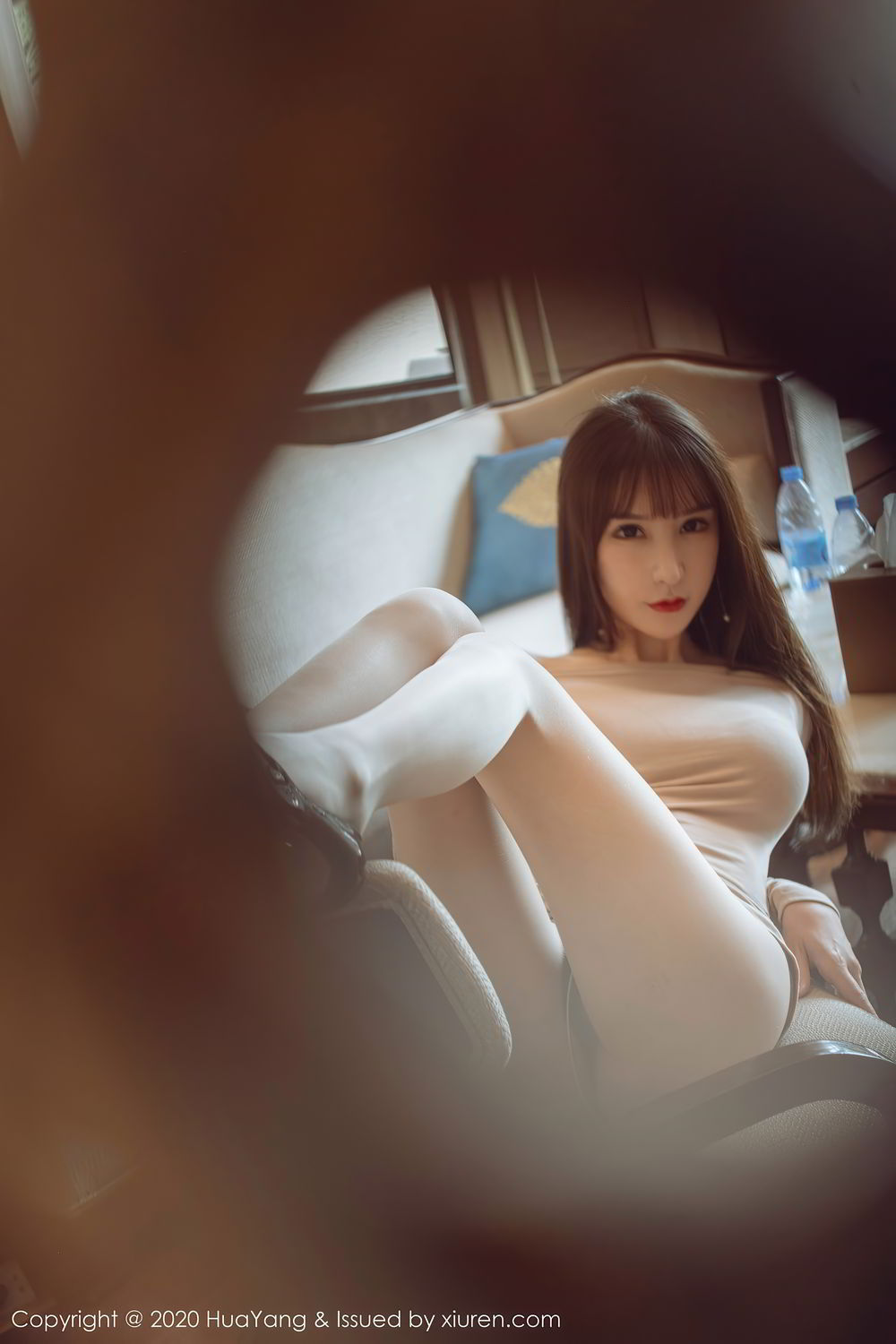 [HuaYang]高清写真图 2020.10.15 VOL.305 周于希Sandy
