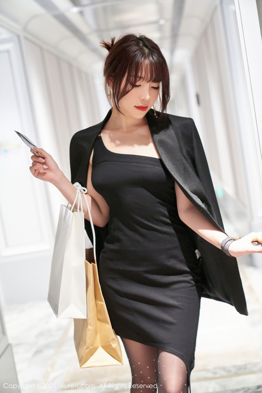 [XiuRen]高清写真图 2021.04.13 VOL.3301 周于希Sandy