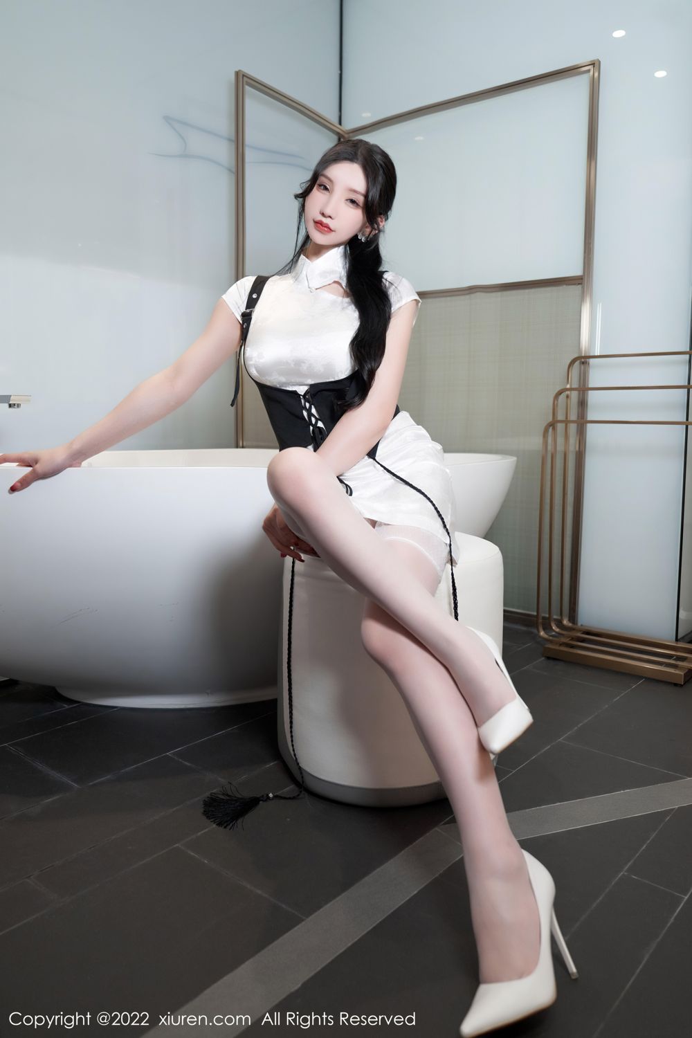 [XiuRen]高清写真图 2022.10.12 No.5701 周于希Sally