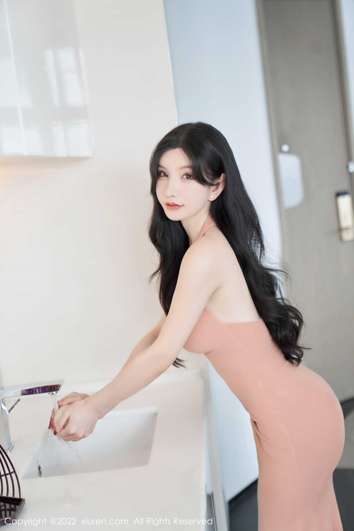 [XiuRen]高清写真图 2022.11.18 No.5881 周于希Sally 成都心愿旅拍