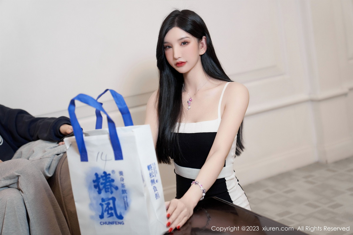 [XiuRen]高清写真图 2023.02.24 No.6323 周于希Sally 澳门旅拍