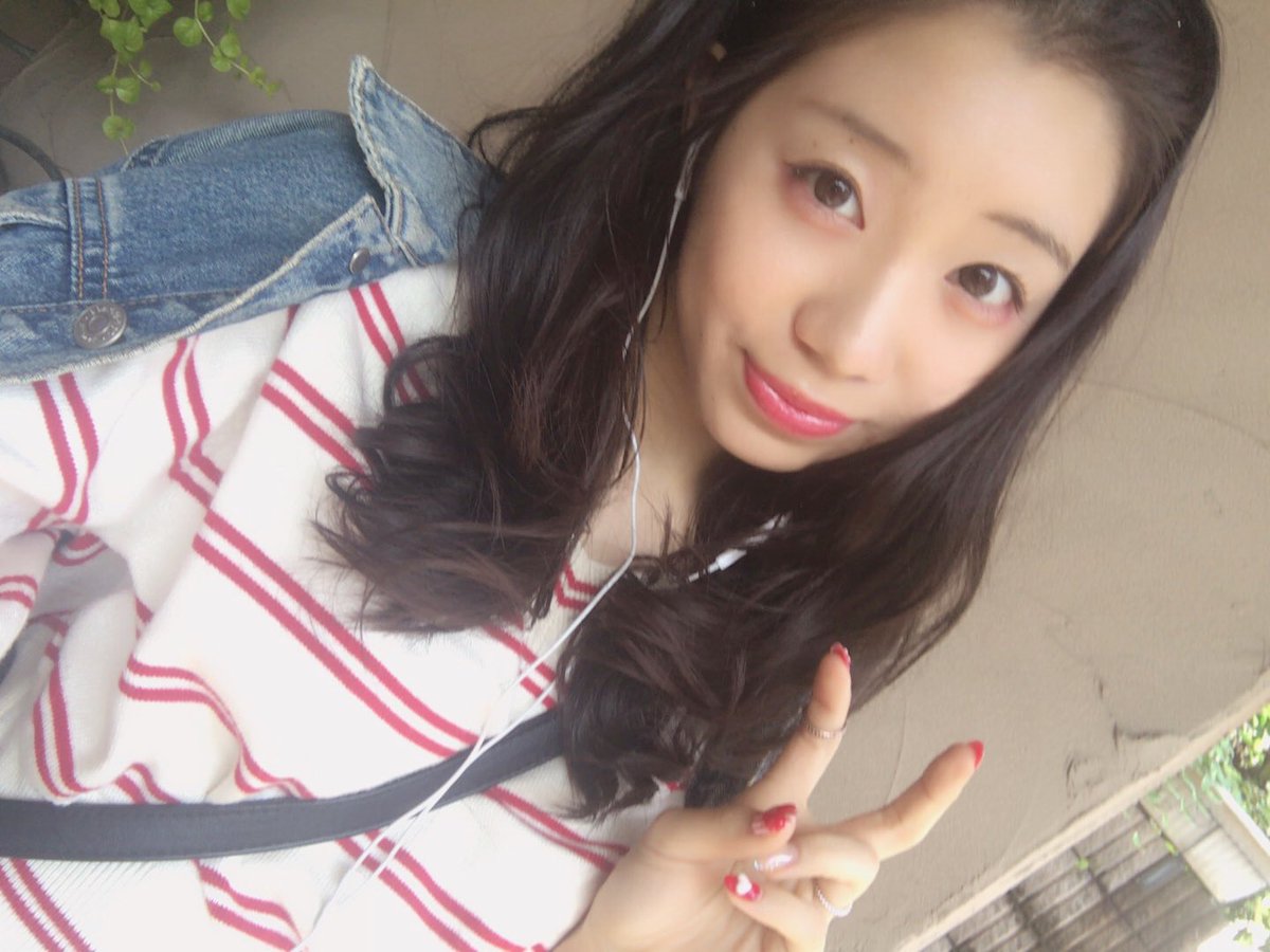 18岁美少女秋本铃果 清新养眼美图分享