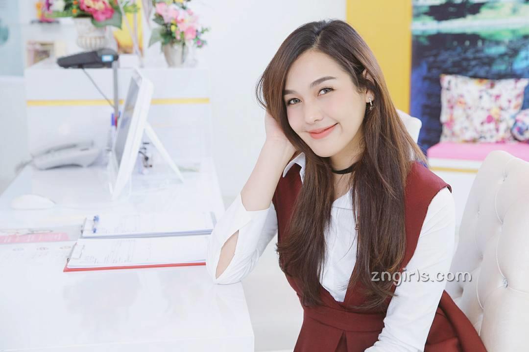 Pichyada Chatkamjaroen 清纯派泰国女星私房写真