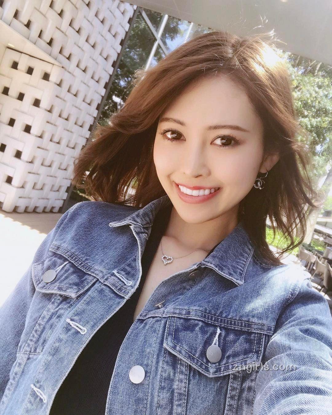 C CHANNEL当红博主爱美美妆私房照
