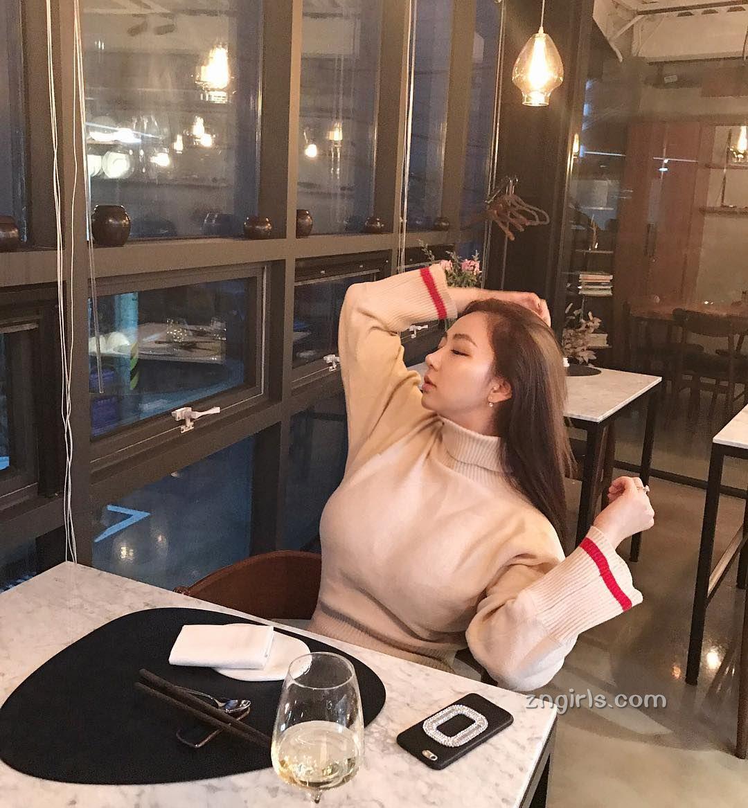韩国美女博主Bygracekim 运动感十足的私房照